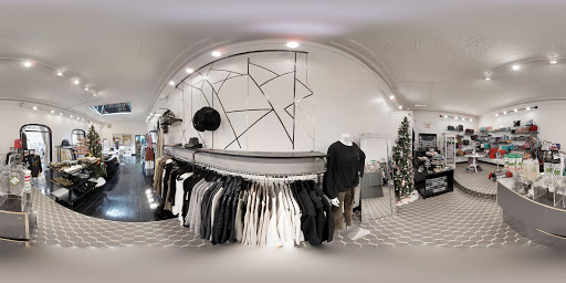 Clothing Store «PeachTree», reviews and photos, 129 W Columbus Ave, Bellefontaine, OH 43311, USA