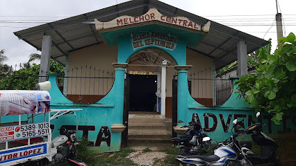 Iglesia adventista central melchor3R6X+CCR, Melchor de Mencos