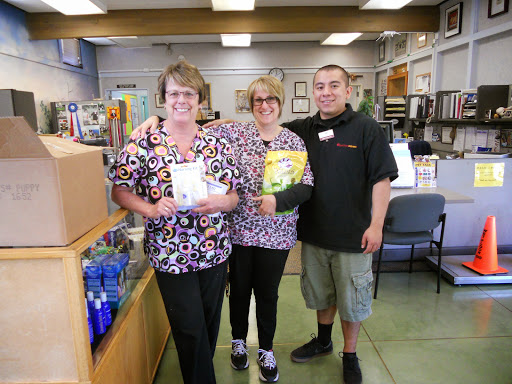 Pet Supply Store «Pet Food Express», reviews and photos, 3910 Middlefield Rd, Palo Alto, CA 94303, USA