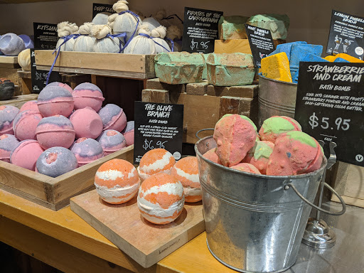 Cosmetics Store «Lush», reviews and photos, 4200 Conroy Rd, Orlando, FL 32839, USA