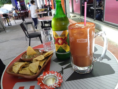 Wakamole Food & Drinks - Estadio Sergio León Chavez, locales 10, 11 y 12, Gto., Mexico