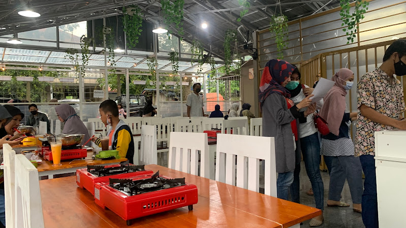 Restoran Barbeque di Jawa Barat: Menikmati Kelezatan Bakaran di Shabuky Majalengka dan jumlah tempat lainnya