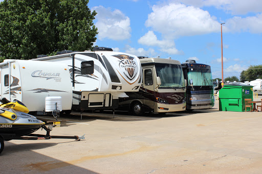 RV Repair Shop «Coach Specialists of Texas RV Repair - Plano», reviews and photos, 1700 E Plano Pkwy, Plano, TX 75074, USA