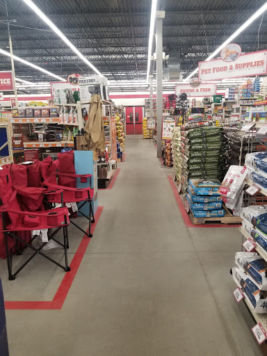 Home Improvement Store «Tractor Supply Co.», reviews and photos, 3184 US-11, Malone, NY 12953, USA