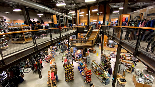 Camping Store «REI», reviews and photos, 3000 184th St SW #952, Lynnwood, WA 98037, USA