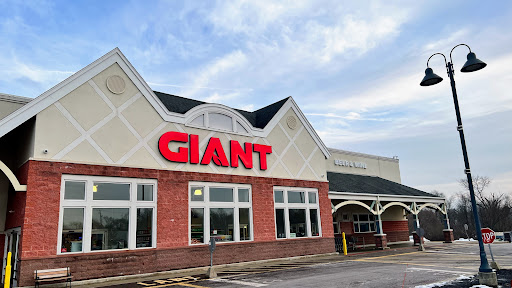 Grocery Store «Giant Food Stores», reviews and photos, 86 Glocker Way, Pottstown, PA 19465, USA