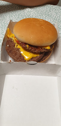 Cheeseburger du Restauration rapide McDonald's Vienne - n°6