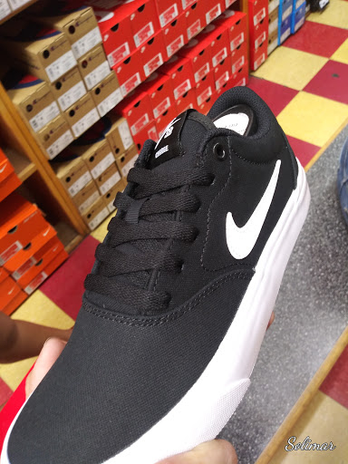 Shoe Store «WSS», reviews and photos, 1200 W Beverly Blvd, Montebello, CA 90640, USA