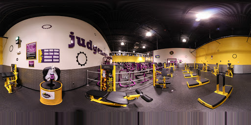 Gym «Planet Fitness», reviews and photos, 96 Daniel Webster Hwy, Belmont, NH 03220, USA