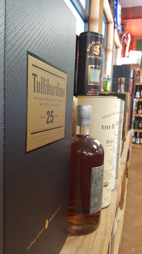 Liquor Store «Classic Spirits Liquors», reviews and photos, 12588 Gray Rd, Carmel, IN 46033, USA