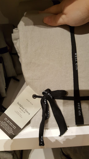 Furniture Store «west elm», reviews and photos, 5307 E Mockingbird Ln #100, Dallas, TX 75206, USA