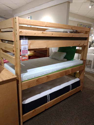 Furniture Store «Gardner-White Furniture», reviews and photos, 4400 E 14 Mile Rd, Warren, MI 48092, USA