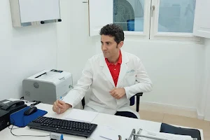 Dr. Christian Casale | Cirugía Plástica, Estética y Reparadora image