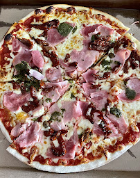 Plats et boissons du Pizzeria Pizz'a Mania à Châtillon-sur-Cher - n°1