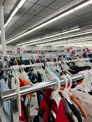 Clothing Store «Burlington Coat Factory», reviews and photos, 1116 E Stone Dr, Kingsport, TN 37660, USA