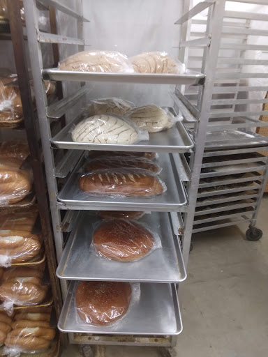 Mexican Grocery Store «La Azteca Taqueria & Market», reviews and photos, 452 TN-46, Dickson, TN 37055, USA