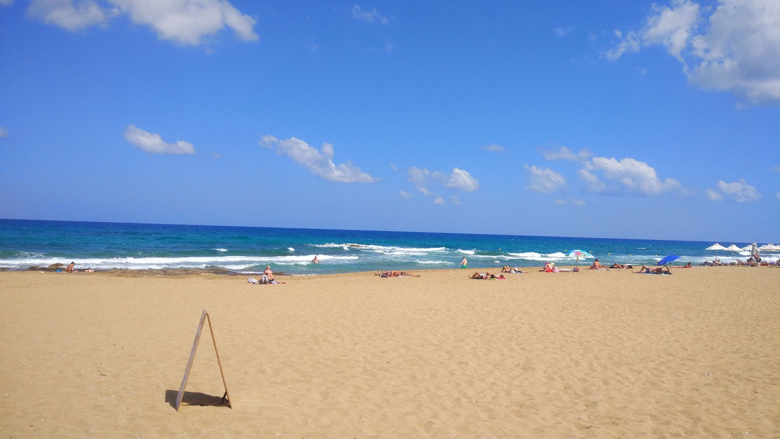 Valokuva Potamos Beach IIista. mukavuudet alueella