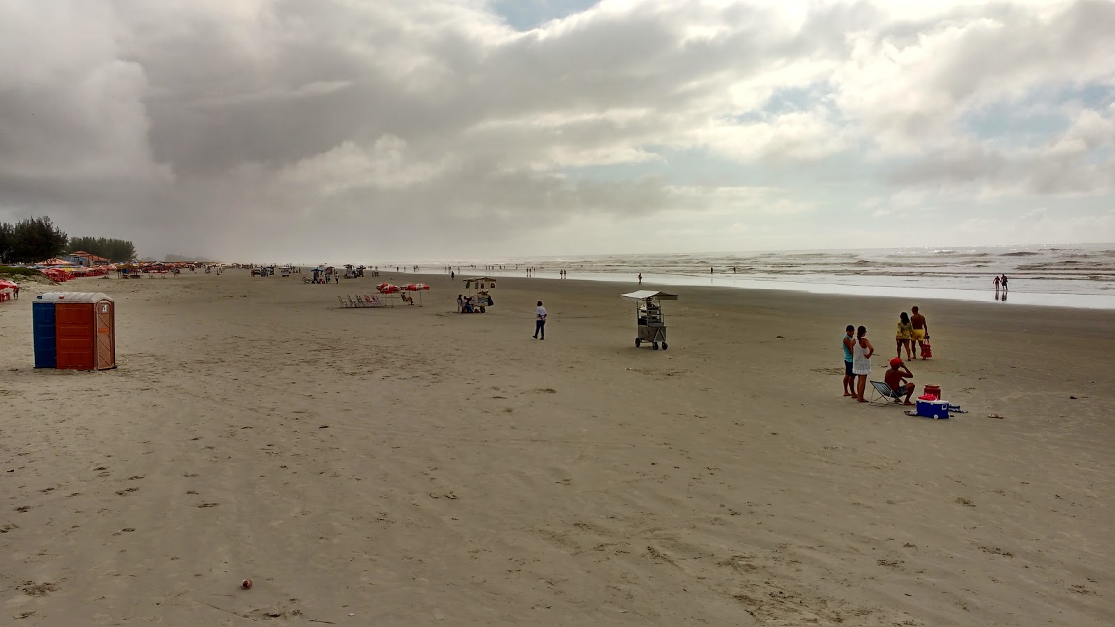 Foto de Praia do Araçá área de comodidades