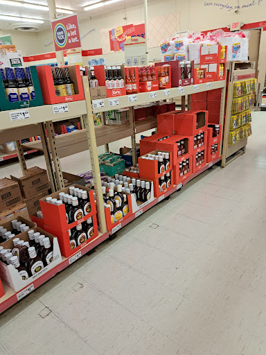 Grocery Store «Save-A-Lot», reviews and photos, 657 24th St, Port Huron, MI 48060, USA