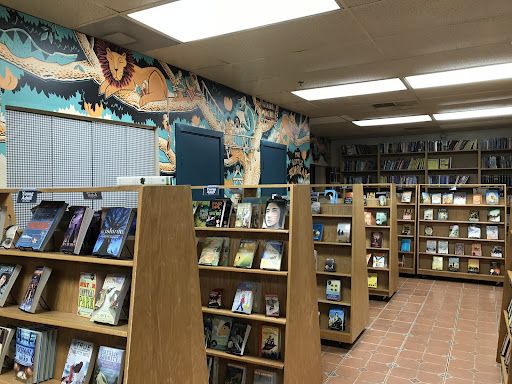 Used Book Store «The Midtown Scholar Bookstore», reviews and photos, 1302 N 3rd St, Harrisburg, PA 17102, USA