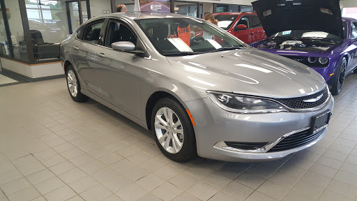 Car Dealer «Milford Auto Group - Jeep Chrysler Dodge RAM», reviews and photos, 1470 Boston Post Rd, Milford, CT 06460, USA