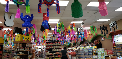 Grocery Store «Super Mercado Mexico», reviews and photos, 970 SE Oak St, Hillsboro, OR 97123, USA