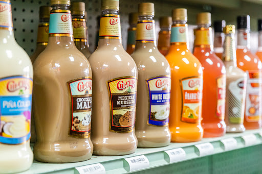 Liquor Store «R & H Liquor Stores», reviews and photos, 1662 TX-337 Loop, New Braunfels, TX 78130, USA