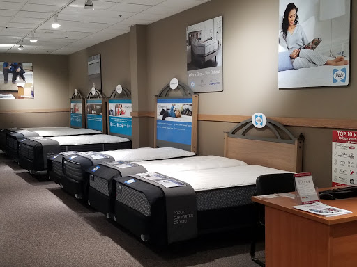 Appliance Store «P.C. Richard & Son», reviews and photos, 113-14 Queens Blvd, Forest Hills, NY 11375, USA