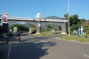 Gerbang KTC Taliwang Sumbawa Barat image