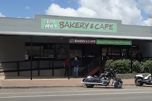Litl Mo's Bakery & Cafe image