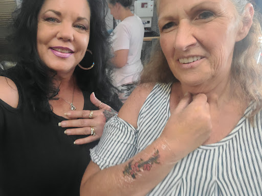 Tattoo Shop «22 Caliber Tattoo Studio», reviews and photos, 2588 Hilliard Rome Rd, Hilliard, OH 43026, USA