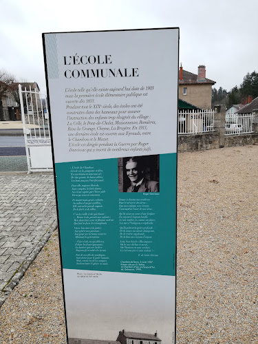 École maternelle École maternelle publique Le Chambon-sur-Lignon