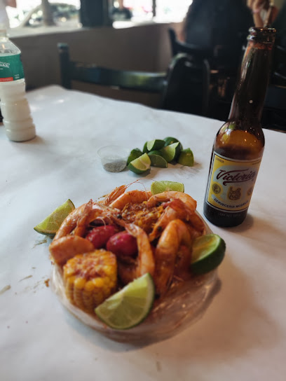 Shrimp'n Beer