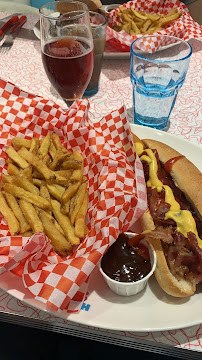 Hot-dog du Restaurant américain Holly's Diner à Vierzon - n°8