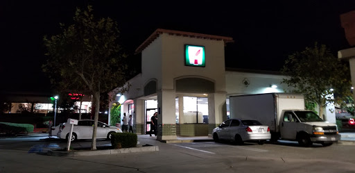 Convenience Store «7-Eleven», reviews and photos, 10477 Alta Loma Dr, Rancho Cucamonga, CA 91737, USA