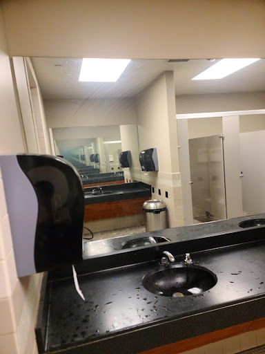 Gym «LA Fitness», reviews and photos, 100 Marketplace Dr, Rochester, NY 14623, USA