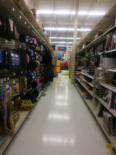 Sporting Goods Store «Academy Sports + Outdoors», reviews and photos, 1205 Wimberly Dr SW, Decatur, AL 35603, USA