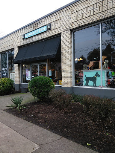 Pet Supply Store «Sellwood Pet Supply», reviews and photos, 8334 SE 17th Ave, Portland, OR 97202, USA