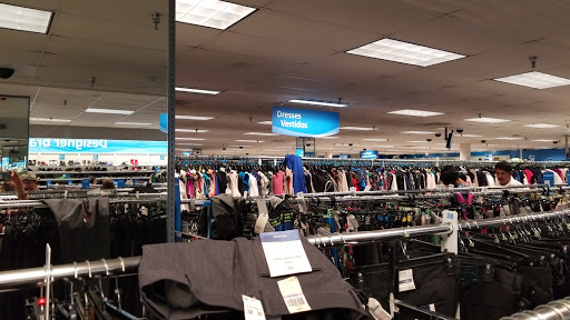 Clothing Store «Ross Dress for Less», reviews and photos, 100 S Biscayne Blvd, Miami, FL 33131, USA