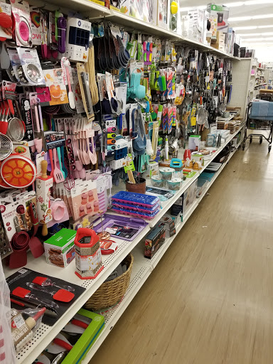 Home Goods Store «Tuesday Morning», reviews and photos, 653 156th Ave NE, Bellevue, WA 98007, USA