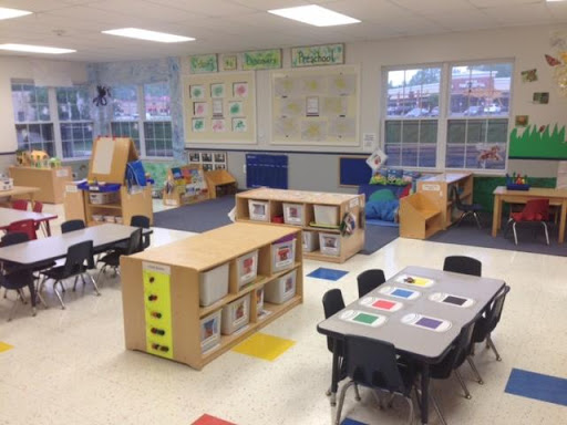 Day Care Center «Kirkwood West KinderCare», reviews and photos, 13550 Big Bend Rd, Kirkwood, MO 63122, USA