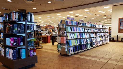 Book Store «Barnes & Noble», reviews and photos, 12193 Fair Lakes Promenade Dr, Fairfax, VA 22033, USA