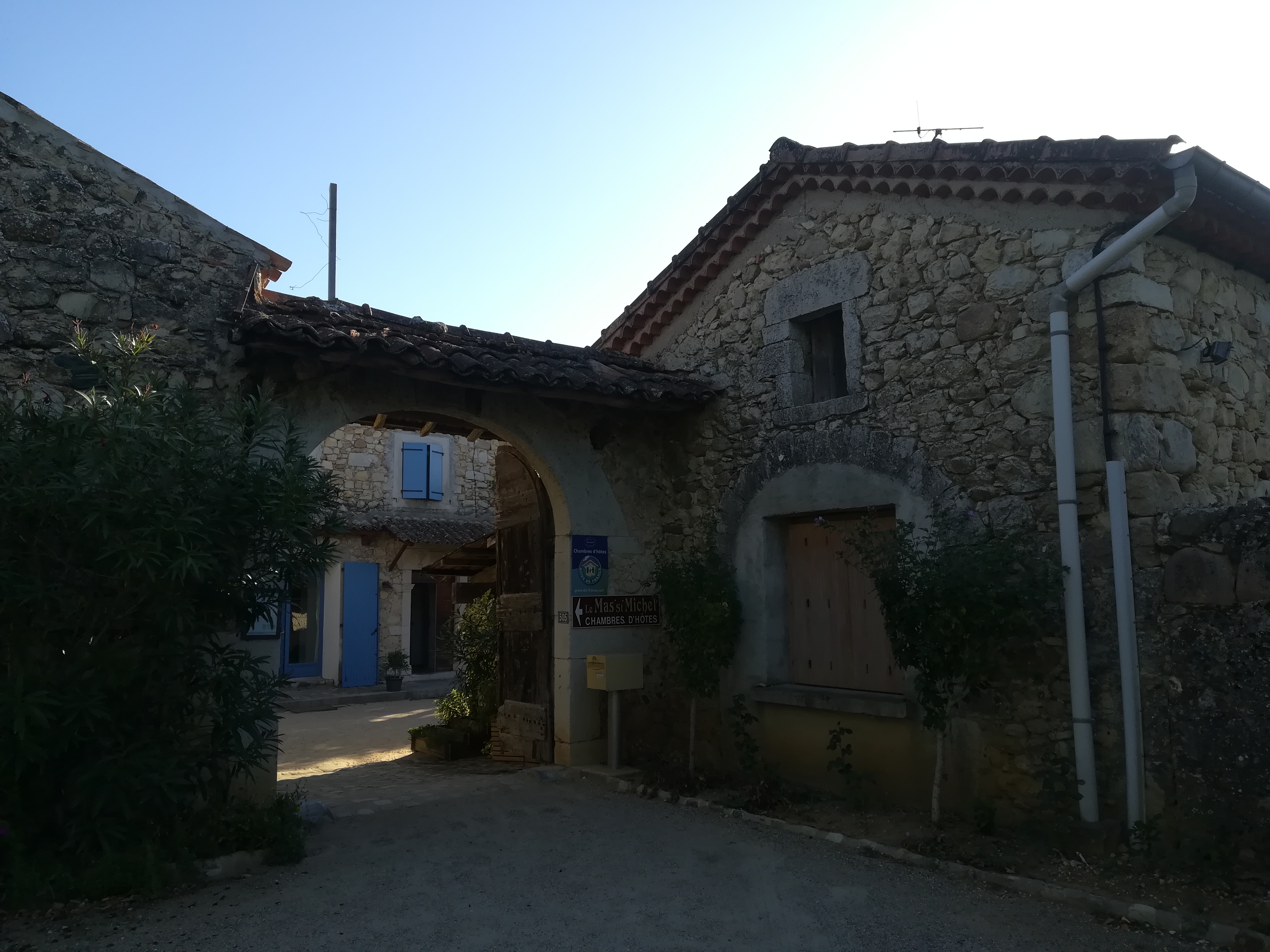 Photo n° 3 de l'avis de FRANCIS.A fait le 02/10/2019 à 08:21