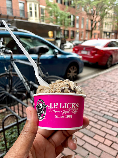 Ice Cream Shop «J.P. Licks», reviews and photos, 150 Charles St, Boston, MA 02114, USA