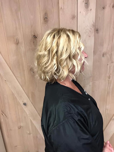 Hair Salon «Sass Salon, Day Spa & Barbershop», reviews and photos, 4931 Carlisle Pike, Mechanicsburg, PA 17050, USA