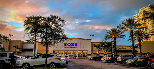 Clothing Store «Ross Dress for Less», reviews and photos, 1425 E Hallandale Beach Blvd, Hallandale Beach, FL 33009, USA
