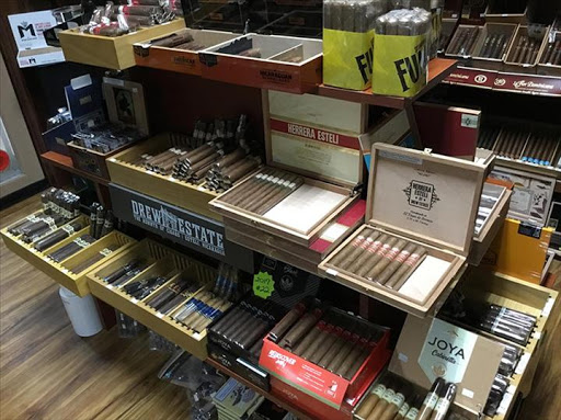 Tobacco Shop «Discount Smokes», reviews and photos, 6434 N Preston Hwy # 6B, Louisville, KY 40229, USA