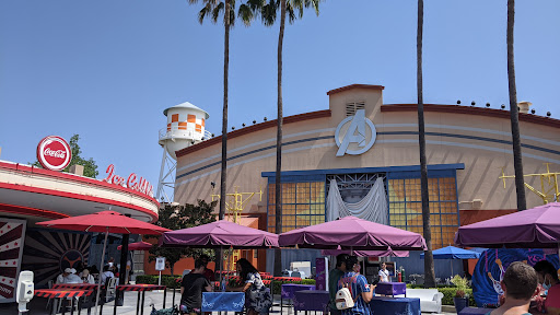Hollywood Lounge