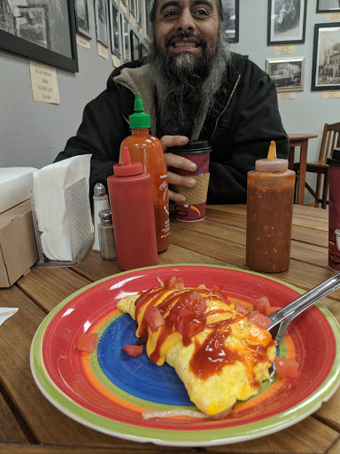 Restaurant «McIntosh Farm Country Store», reviews and photos, 1264 Giuntoli Ln, Arcata, CA 95521, USA