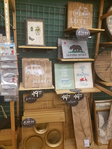 Furniture Store «Cost Plus World Market», reviews and photos, 1725 Maple Ave, Evanston, IL 60201, USA